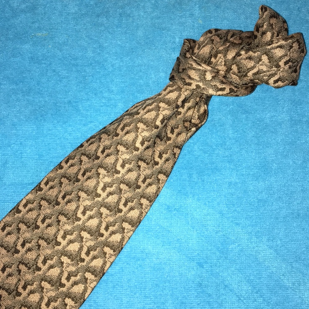 Giorgio Armani tie